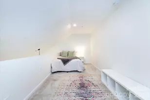 2566 Carya Pond Ln, Charlotte, NC 28212 - Photo 22