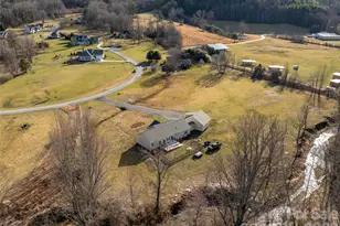 90 Saddle Club Ln, Hendersonville, NC 28739 - Photo 40