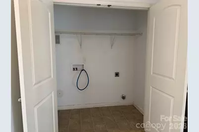 1240 Pinehaven Court, Charlotte, NC 28215 - Photo 10