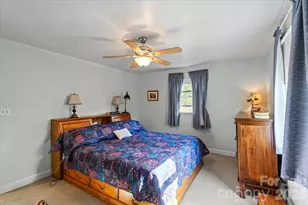 8224 Carrolwood Dr, Charlotte, NC 28217 - Photo 14