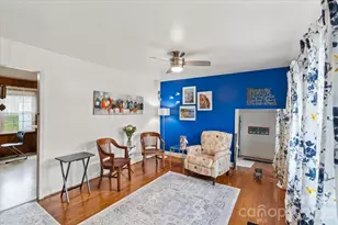 8224 Carrolwood Dr, Charlotte, NC 28217 - Photo 10