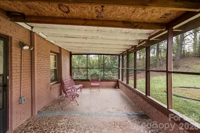 8224 Carrolwood Drive, Charlotte, NC 28217 - Photo 24