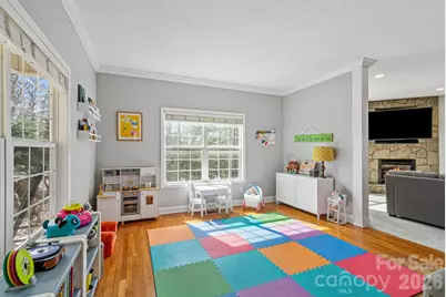 505 Kings Ridge, Asheville, NC 28804 - Photo 8