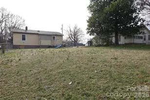 155 Robbins St SW, Concord, NC 28025 - Photo 4