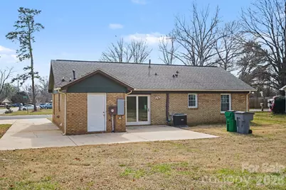 2200 Longdale Drive, Charlotte, NC 28217 - Photo 22