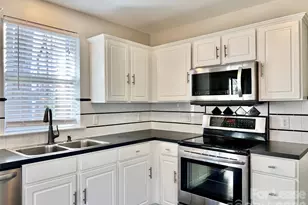 4010 Suttle Pl, Stallings, NC 28104 - Photo 14