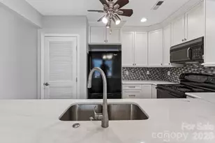 19819 Henderson Rd, Cornelius, NC 28031 - Photo 12