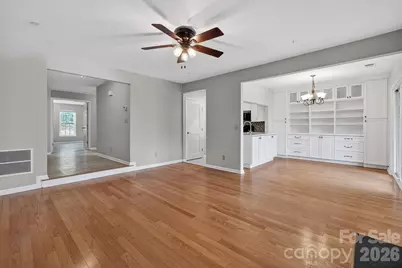 19819 Henderson Road #J, Cornelius, NC 28031 - Photo 6