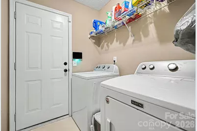 8418 Appledale Drive, Charlotte, NC 28262 - Photo 20