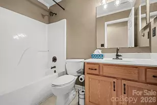 8418 Appledale Dr, Charlotte, NC 28262 - Photo 14