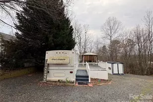 200 Badin Vw Rd, New London, NC 28127 - Photo 16