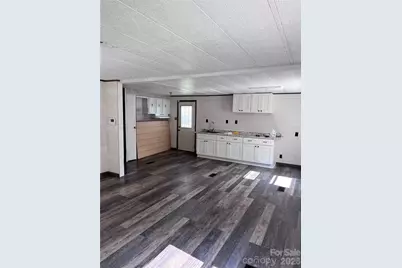 150 Piney Ridge Drive, Hendersonville, NC 28791 - Photo 6