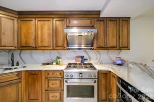 520 E Martin Luther King Jr Blvd, Charlotte, NC 28202 - Photo 12