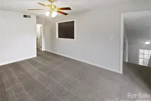 6041 Pinebark Ct, Charlotte, NC 28212 - Photo 8