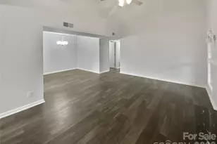 6041 Pinebark Ct, Charlotte, NC 28212 - Photo 6