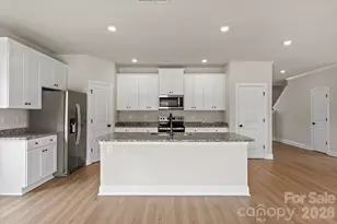 3350 Yorkshire Dr, Gastonia, NC 28052 - Photo 4