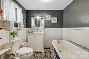 364 Haywood Rd, Dillsboro, NC 28725 - Photo 22