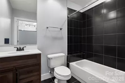 505 E 6th Street #707, Charlotte, NC 28202 - Photo 18