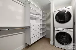 505 E 6th St, Charlotte, NC 28202 - Photo 14