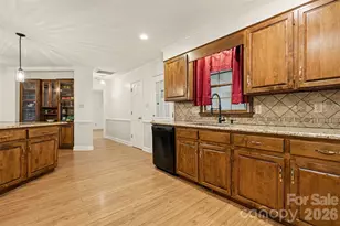 1439 Woodhurst Dr, Rock Hill, SC 29732 - Photo 10