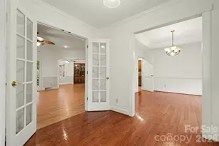 1439 Woodhurst Dr, Rock Hill, SC 29732 - Photo 2