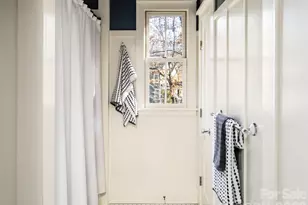 1002 Coves Pheasant Ct, Biltmore Lake, NC 28715 - Photo 24