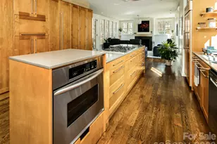 1002 Coves Pheasant Ct, Biltmore Lake, NC 28715 - Photo 10