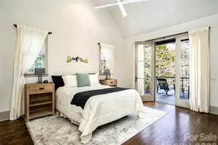 1002 Coves Pheasant Ct, Biltmore Lake, NC 28715 - Photo 16