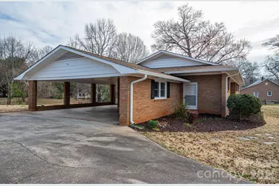 525 Julia Avenue, Belmont, NC 28012 - Photo 2