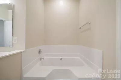 12013 Evergreen Hollow Drive, Charlotte, NC 28269 - Photo 28