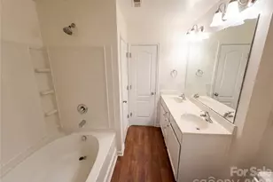 1142 Doby Springs Dr, Charlotte, NC 28262 - Photo 22