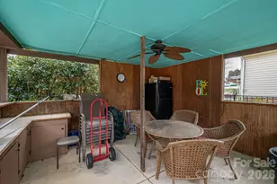 112 Pilots Ridge Dr, Bessemer City, NC 28016 - Photo 30