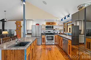 48 Springvale Ave, Asheville, NC 28803 - Photo 10