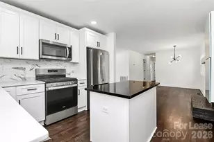 4313 Maureen Dr, Charlotte, NC 28205 - Photo 10