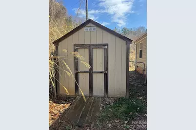 31 Parker Drive, Candler, NC 28715 - Photo 24