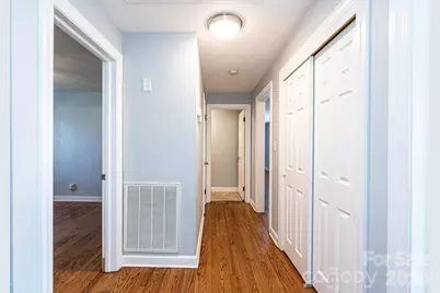 1425 5th Street NE, Hickory, NC 28601 - Photo 38