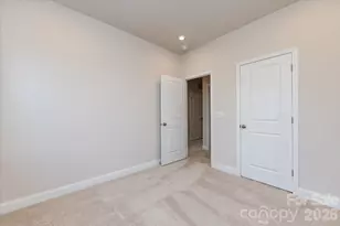 909 Archway Ln, Charlotte, NC 28217 - Photo 28