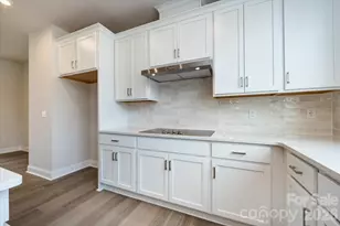 909 Archway Ln, Charlotte, NC 28217 - Photo 18