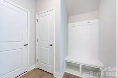 909 Archway Lane, Charlotte, NC 28217 - Photo 8