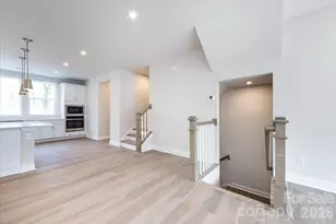 909 Archway Ln, Charlotte, NC 28217 - Photo 10