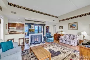 303 Sugar Top Dr, Sugar Mountain, NC 28604 - Photo 4