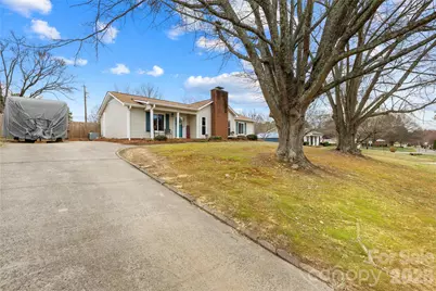 3584 Heather Lane, Gastonia, NC 28056 - Photo 2
