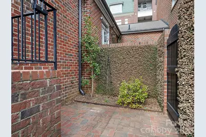 2315 Selwyn Avenue #C, Charlotte, NC 28207 - Photo 24