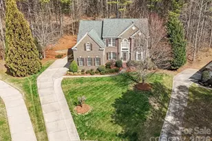 108 Braxton Gate Ct, Mount Holly, NC 28120 - Photo 2