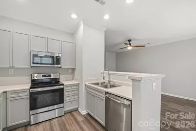 14208 Castle Abbey Lane, Charlotte, NC 28277 - Photo 6