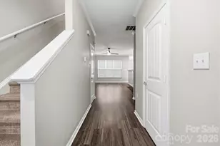 14208 Castle Abbey Ln, Charlotte, NC 28277 - Photo 2