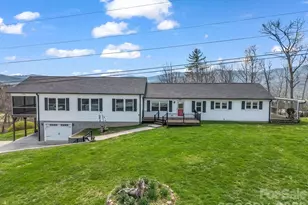 1086 Carters Ridge Rd, Spruce Pine, NC 28777 - Photo 1