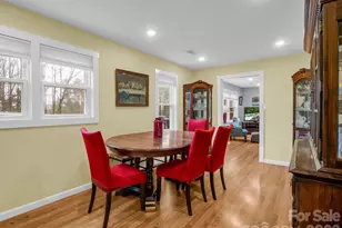 1086 Carters Ridge Rd, Spruce Pine, NC 28777 - Photo 6