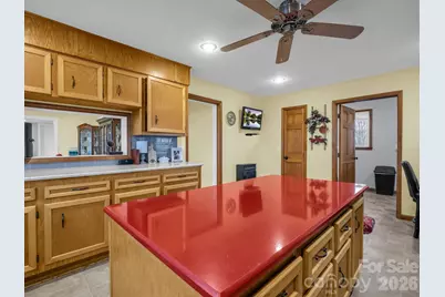 1086 Carters Ridge Road, Spruce Pine, NC 28777 - Photo 10