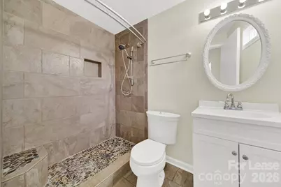 7130 Rollingridge Drive, Charlotte, NC 28211 - Photo 20